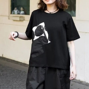 ZIP POCKET POLKA DOT T-SHIRT WITH RELAXED CUT M-13309