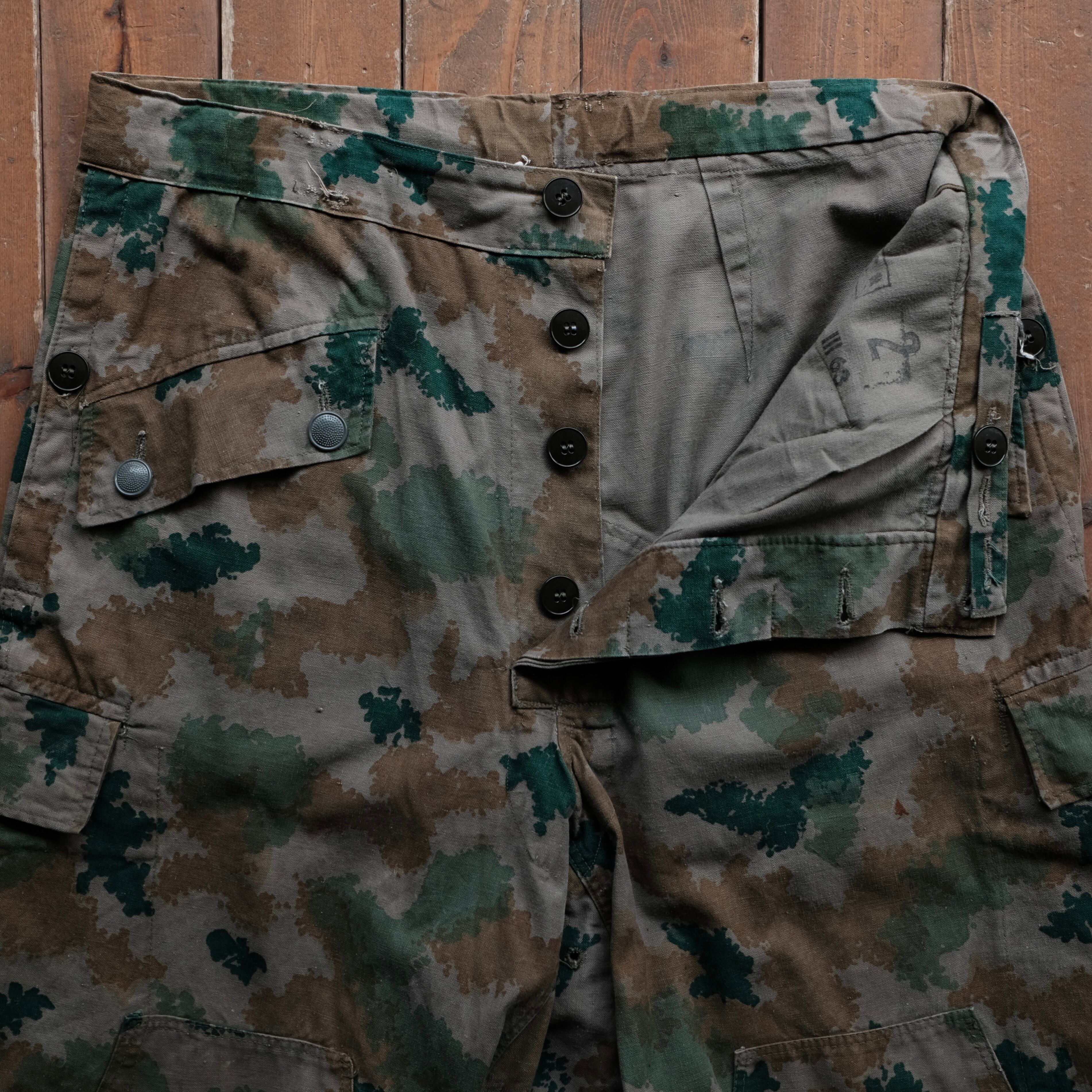 60s EAST GERMAN ARMY BLUMENTARN CAMO SNIPER TROUSERS | safarionline