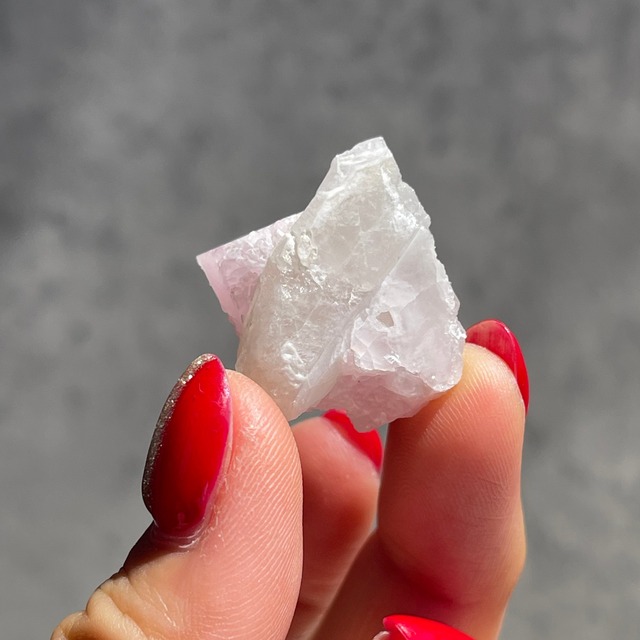 ブラジル産【カンガローザ（Canga Rosa）紅水晶結晶】⑤ 鉱物 天然石 パワーストーン