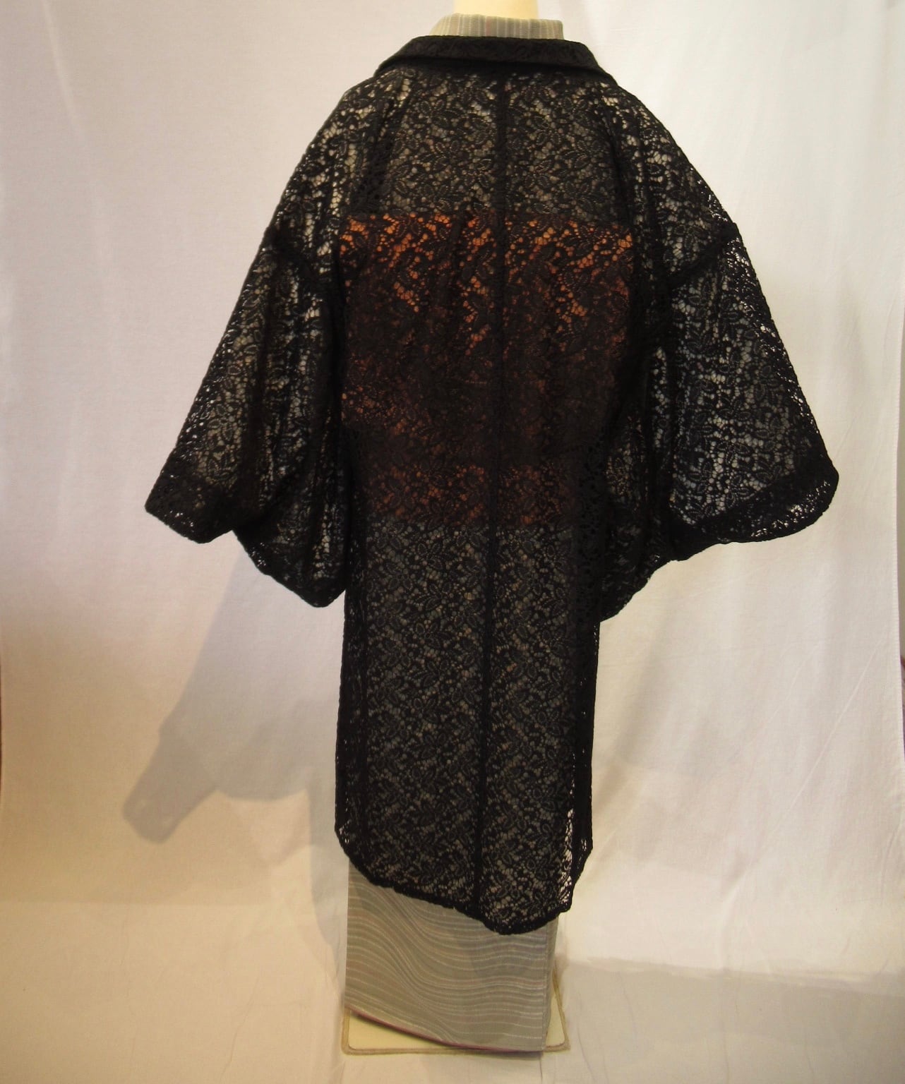 1702レース長羽織 花文様 新品 1702レース長羽織 花文様お仕立て品Long lace Haori. | リサイクル着物