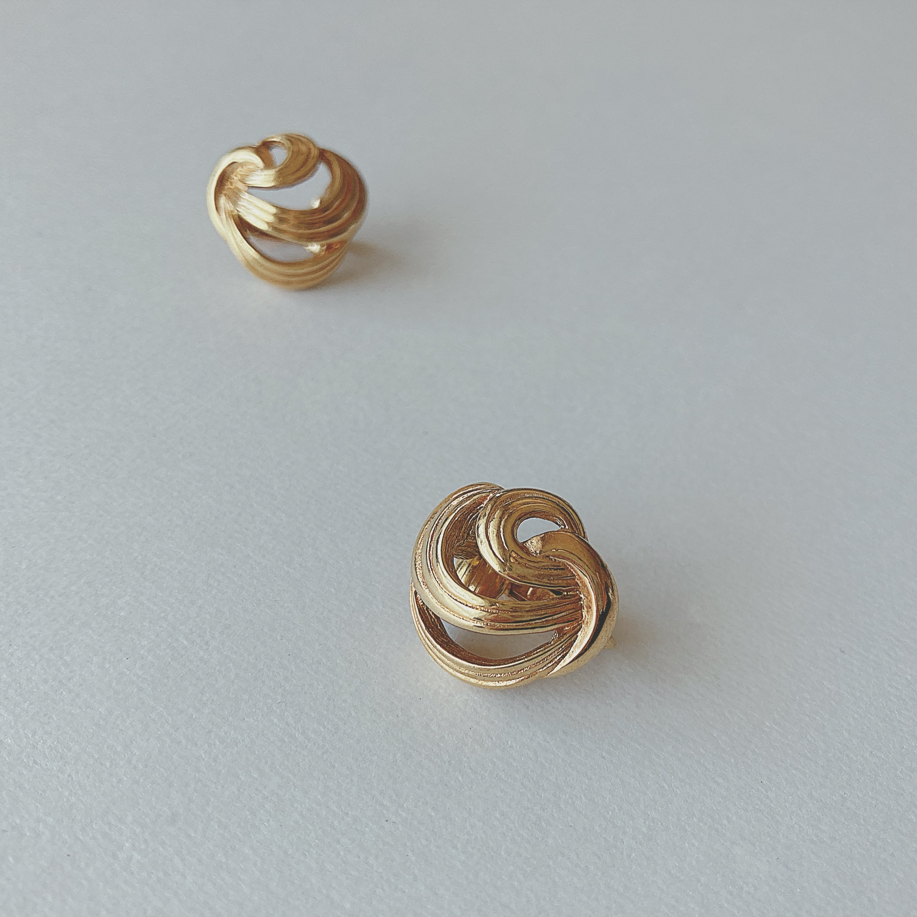 Christian Dior Vintage 70s GERMANY gold tone earrings ヴィンテージ