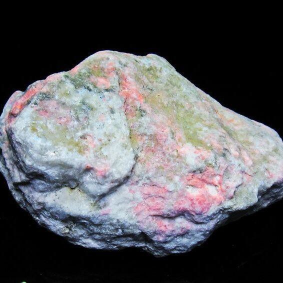 ハックマナイト 原石 一点物 181-4201