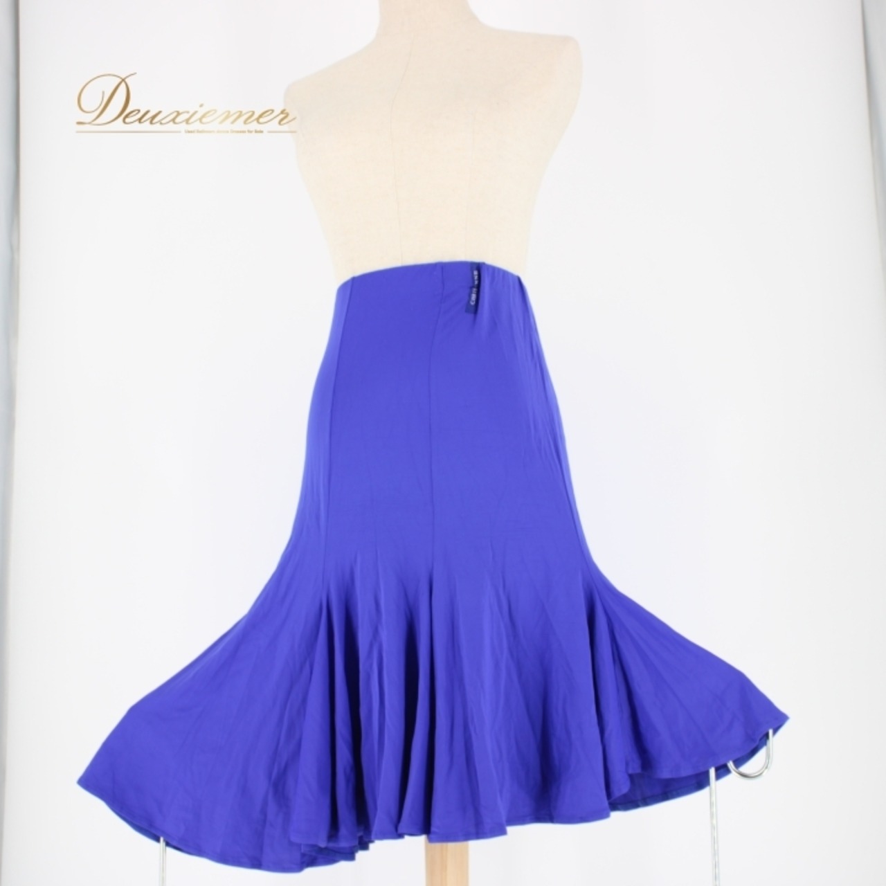 社交ダンス 衣装 スタンダード ラテン スカート レッスンウェア オールシーズン CHRISANNE クリスアン 紫 パープル系 無地 シンプル 練習着 社交ダンス スカート 練習着 レディース バイオレット 大人 シンプルデザイン 伸縮性 ウエストゴム ポリエステル エラスタン ストレッチ ダンス衣装 オールシーズン用 買い合わせ おしゃれ かわいい お得