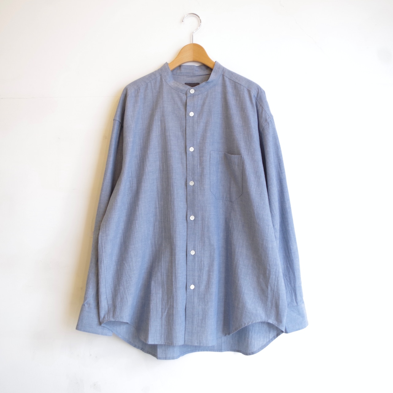 comm.arch.  Super Soft Cotton Chambray Shirt