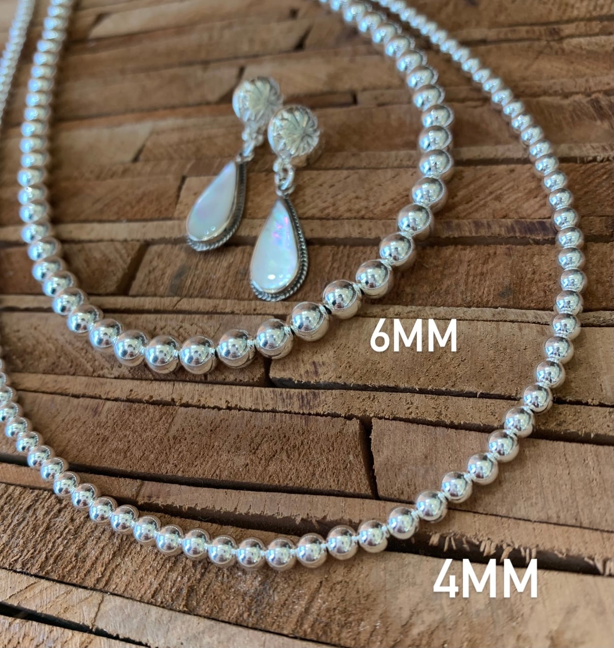 ナバホパール ネックレス 丸玉 6mm 55cm《Indian Jewelry ナバホパール ネックレス 丸玉 6mm 55cm《Indian Jewelry