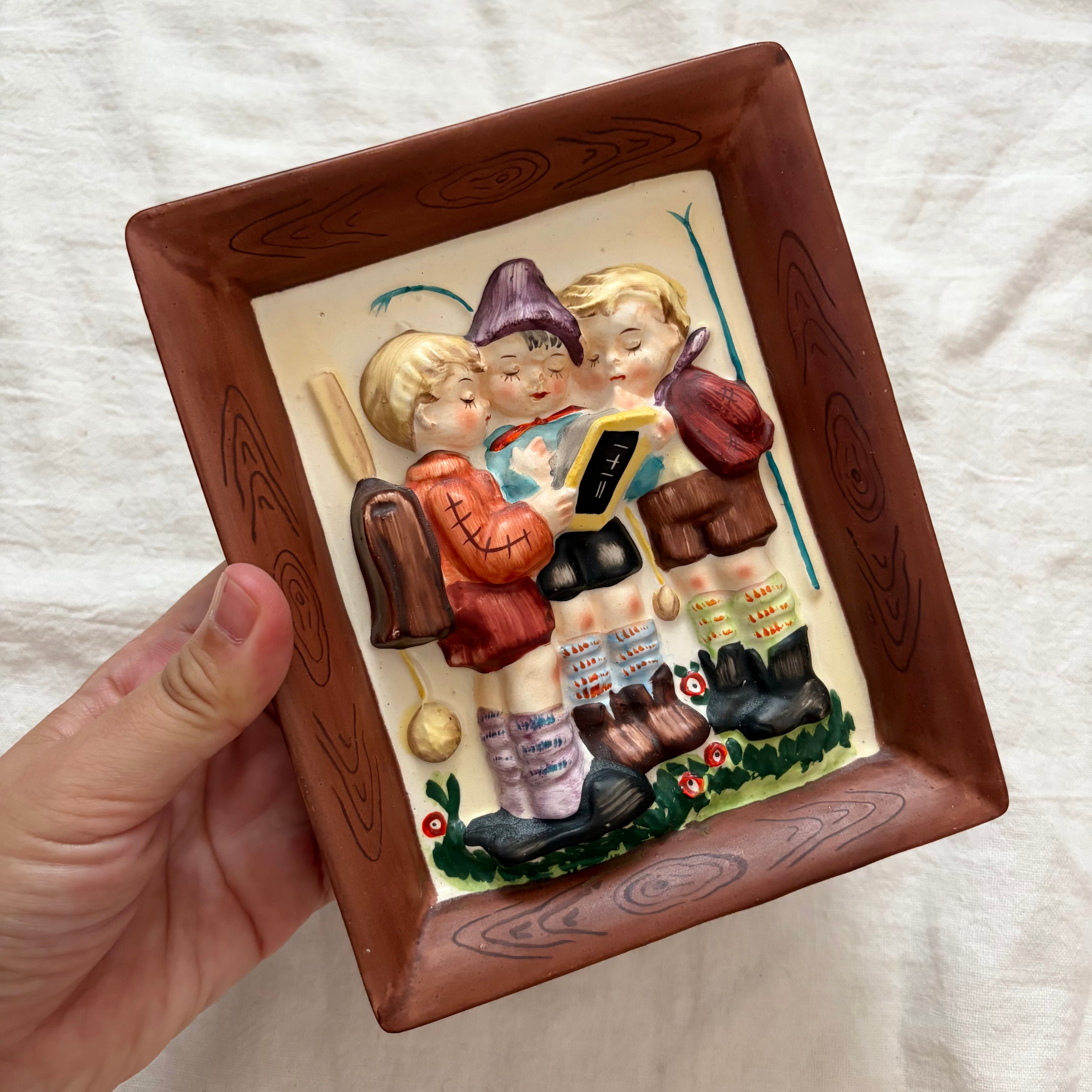 少年たちの陶板