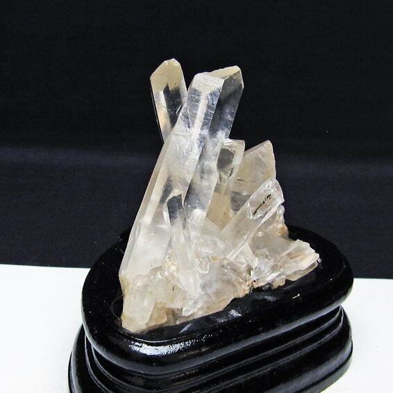 水晶 クラスター マダガスカル産 台座付属 水晶 原石 一点物 172-4306