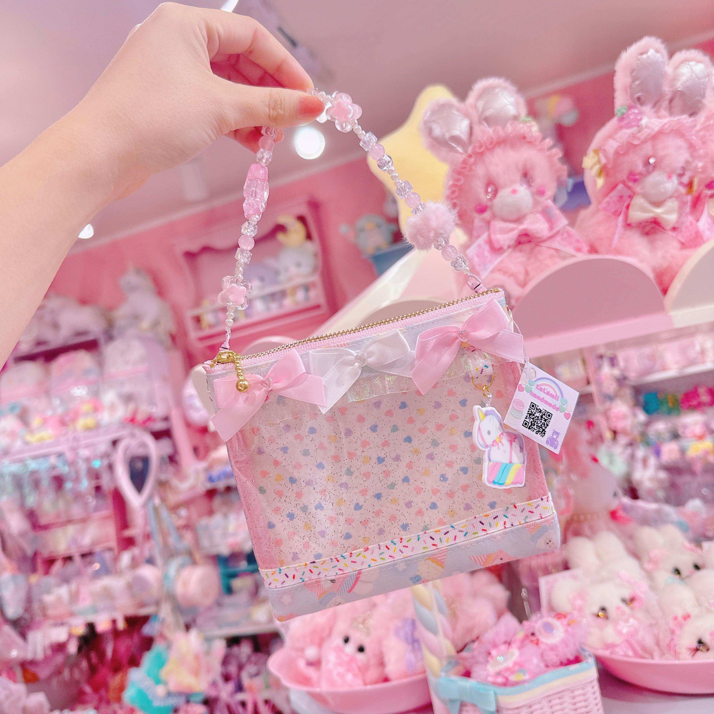 【E3】92-13ビーズストラップ付きぬい見せミニポーチ