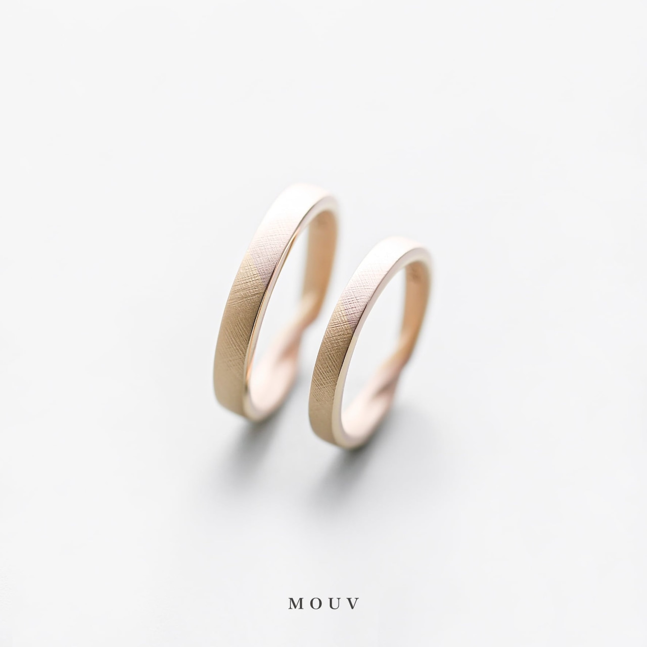 事例|バイカラーメビウスバイカラー+布目