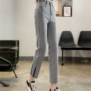 【送料無料】デニムパンツ 2色 4パターン ストレッチパンツ 無地 八分丈 九分丈 シンプルデザイン カジュアル系 大人可愛い 秋 30代 40代 レディースファッション 可愛い お出かけ 女子会 デイリーユース お茶会 グレー ブルー 切りっぱなし