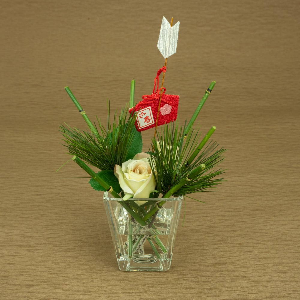 アートフラワーギフト!『みずみずしい!マジカルウォーター ミニシリーズ』お正月・バラ&トクサ