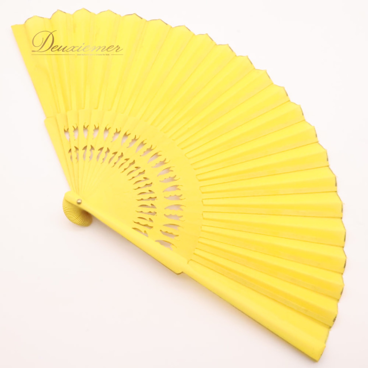 フラメンコ 小物 まとめ売り セット アバニコ ペイネタ イヤリング 黄色 小道具 ダンス 練習 レッスン 発表会 イベント ステージ パーティー 飾り 装飾 イエロー系 扇子 フラメンコ衣装 おしゃれ 小物セット 伝統装飾 ダンス小物 イヤリングセット コスチューム 舞台用アクセサリー