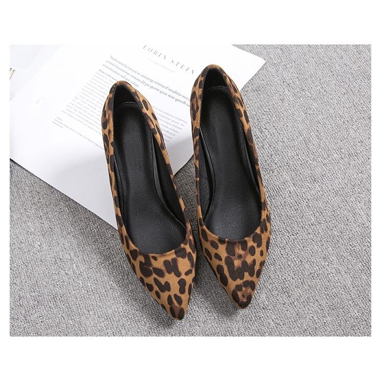 chunky heel leopard print pumps(3type） AMOR&ALMA
