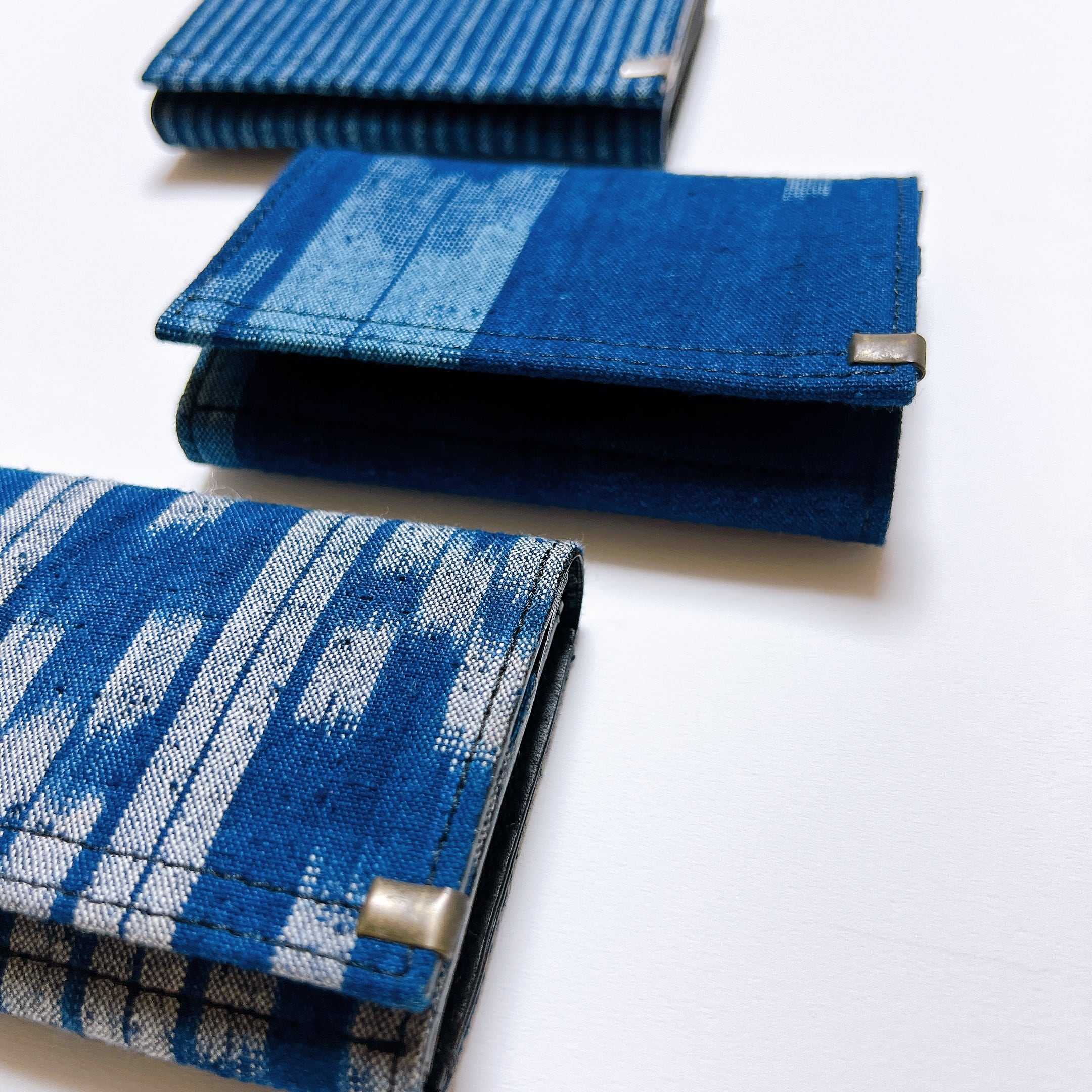 ネイビーブルー ドット模様ソース入れ ターンブル＆アッサー（TURNBULL&ASSER） ネクタイ 父の日 ドット 水玉