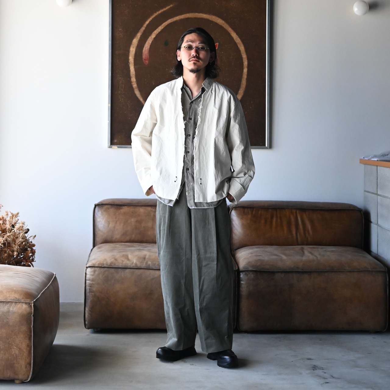 LEH(レー)コーデュロイラップワイドスラックスコーディネート②