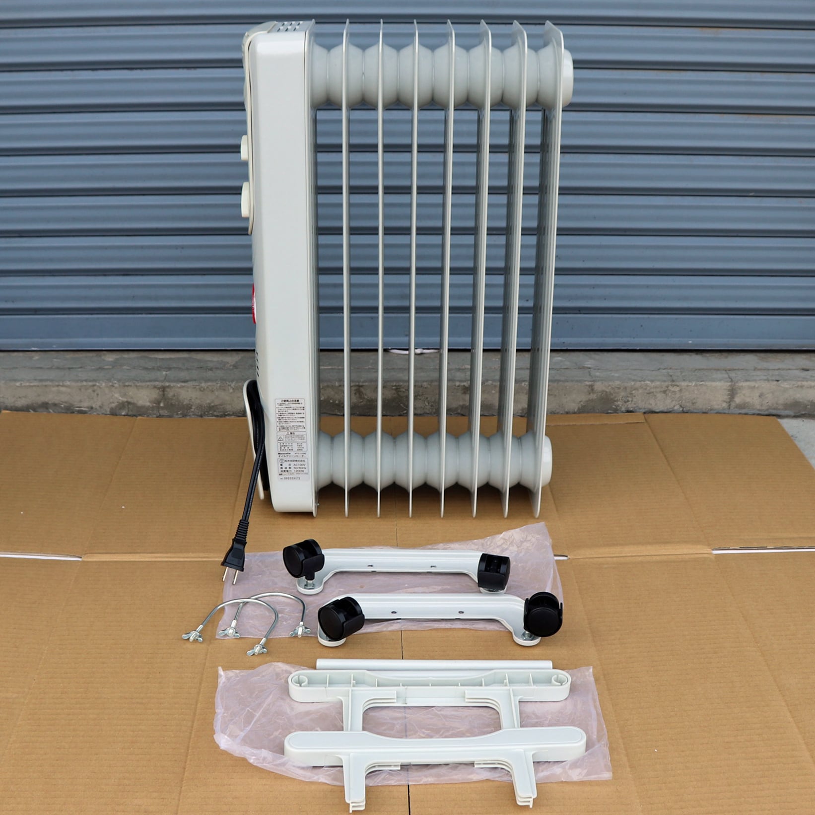 新品未開封松木技研 MTS-1211E オイルヒーター Amazon | オイルヒーター MTS-1211E 1200/700/500W エコモード機能付