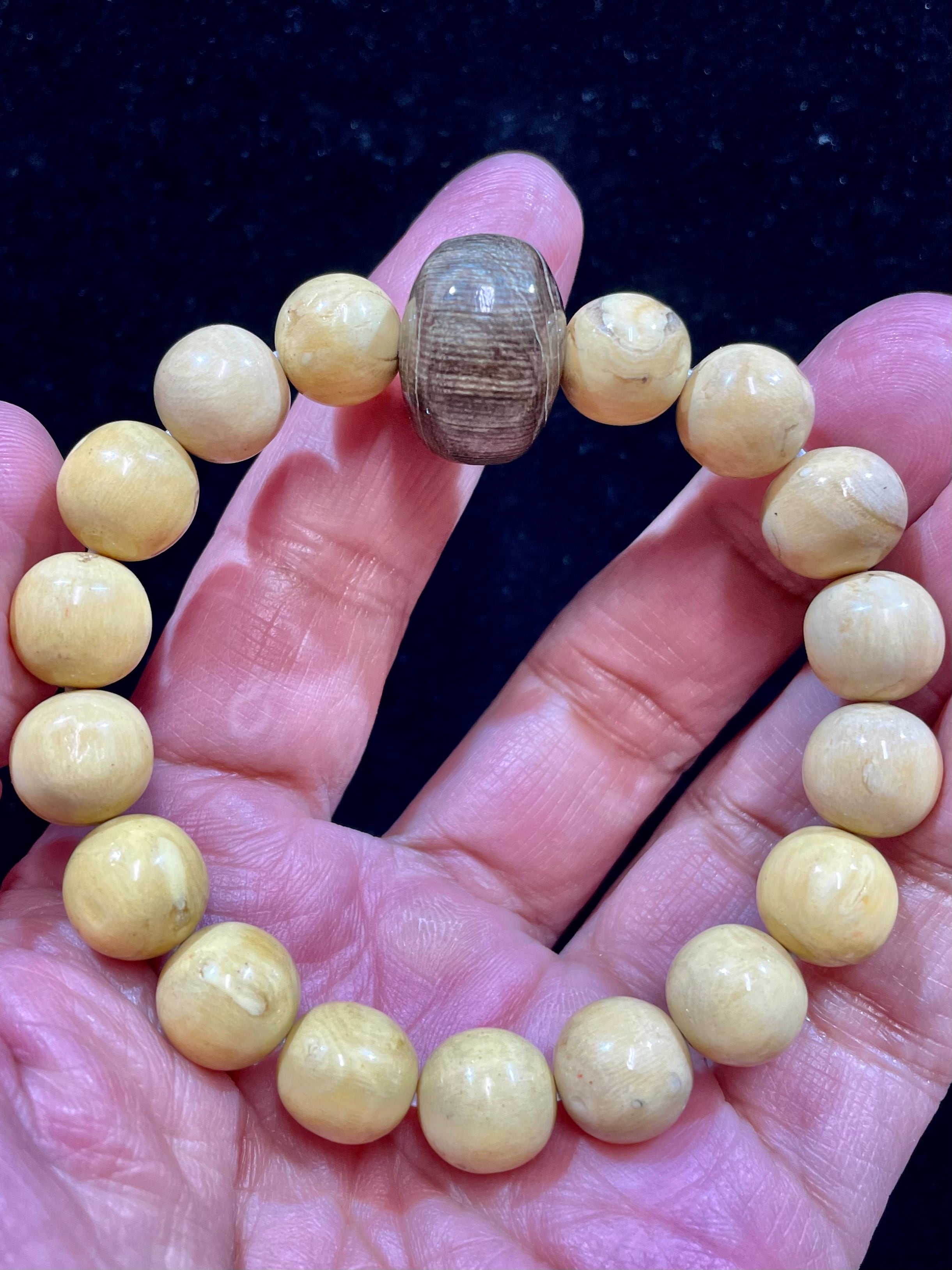 9) レインボー・ポセイドン&ホワイト・ウリ「トリトン」ブレスレット