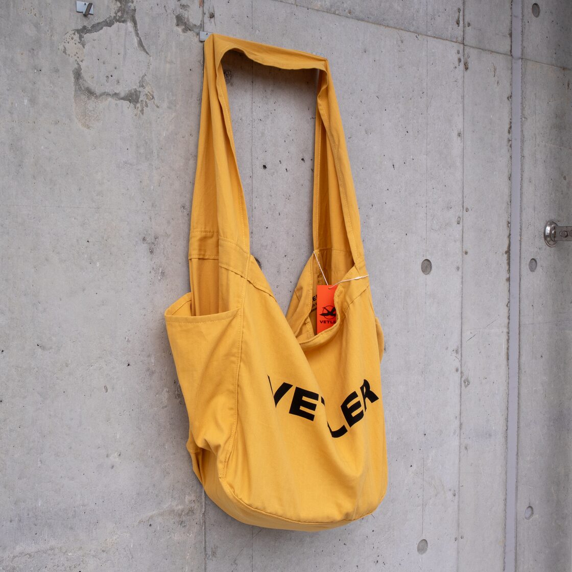 VETLER] ニュースペーパーバッグ | Pay ID