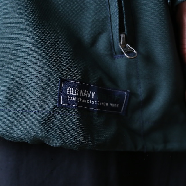 "OLD NAVY" good coloring over silhouette anorak parka