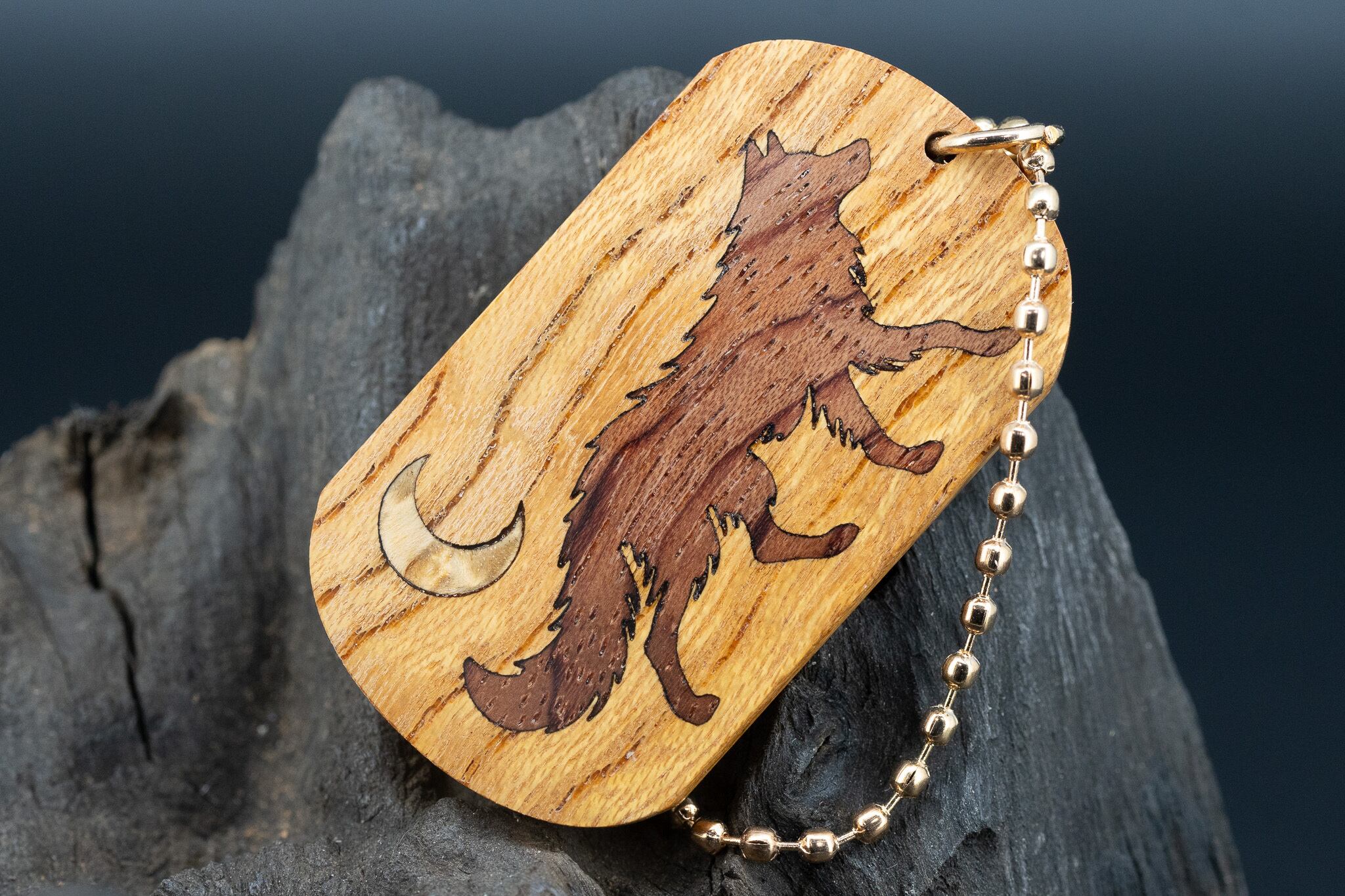 【日本を代表する巨木】 欅(ケヤキ) ドッグタグ 象嵌 闊歩