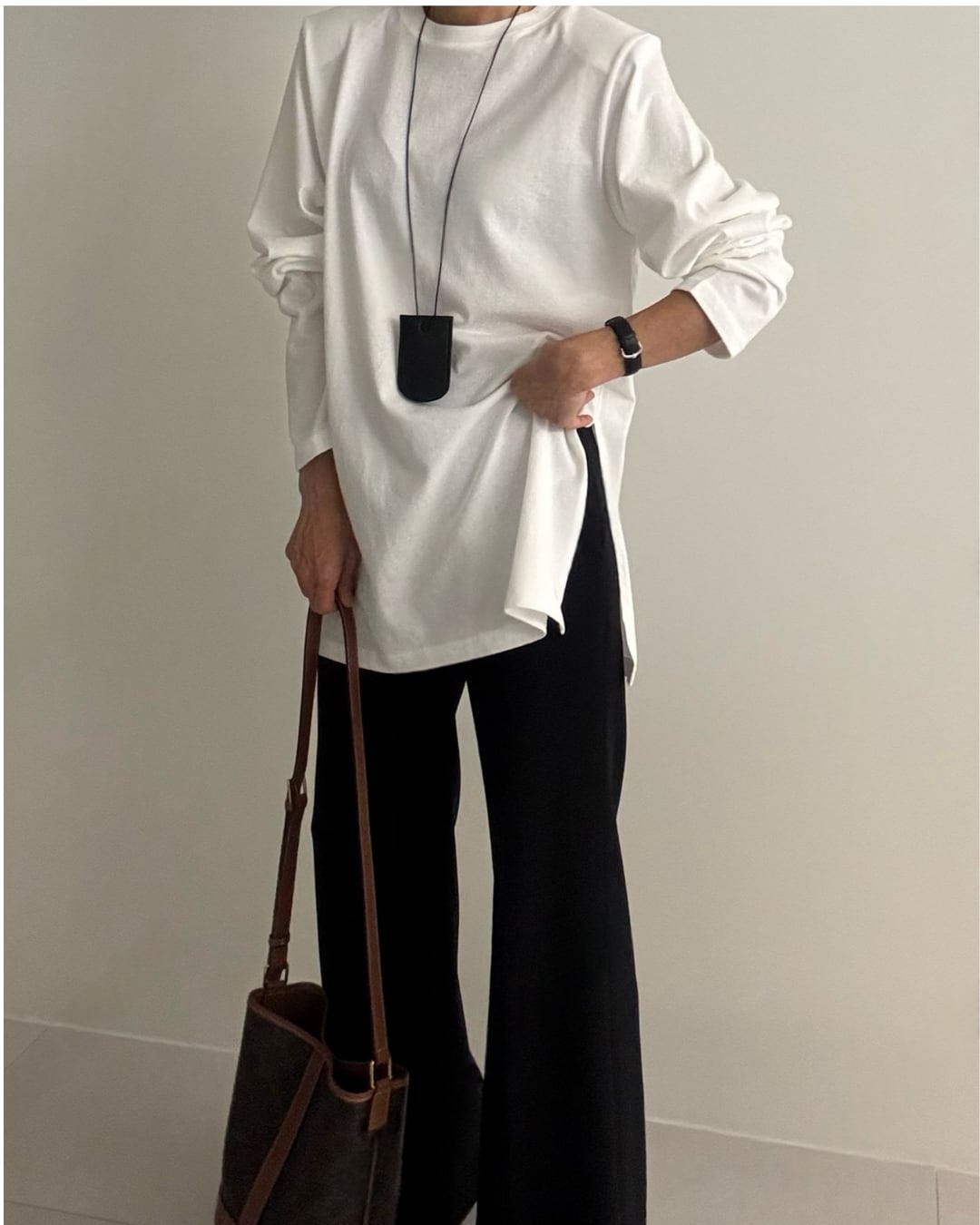 ショルダーパット入りTシャツ