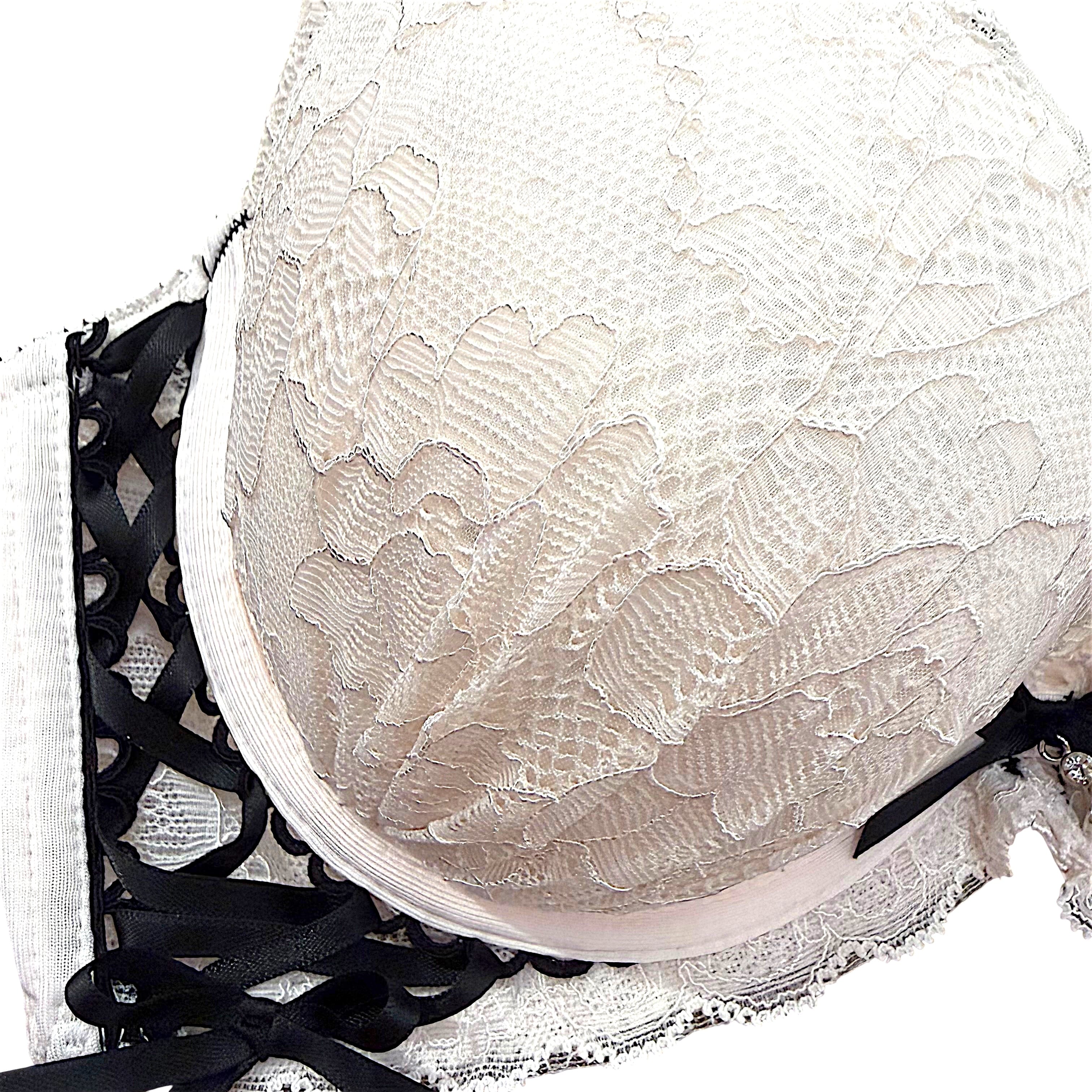 BCDcup【76610ホワイト】配色レース脇高補整ブラ