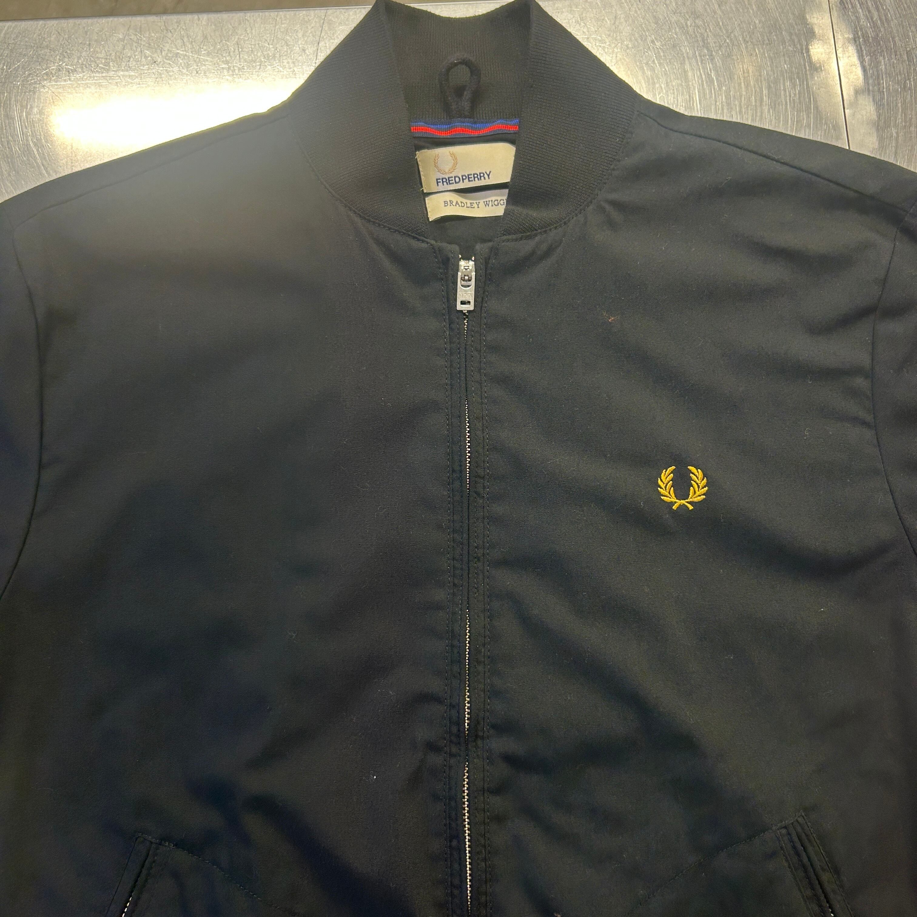 ⓀFRED PERRY TRACK JACKET BLACK | safarionline