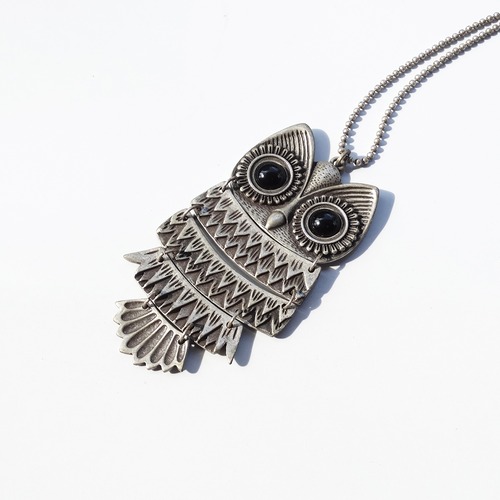 70s Vintage silver tone owl motif long necklace