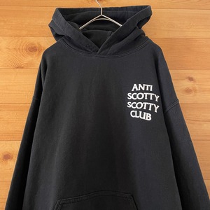 【GILDAN】ワンポイント バックプリント anti scotty scotty club プルオーバー パーカー USA古着