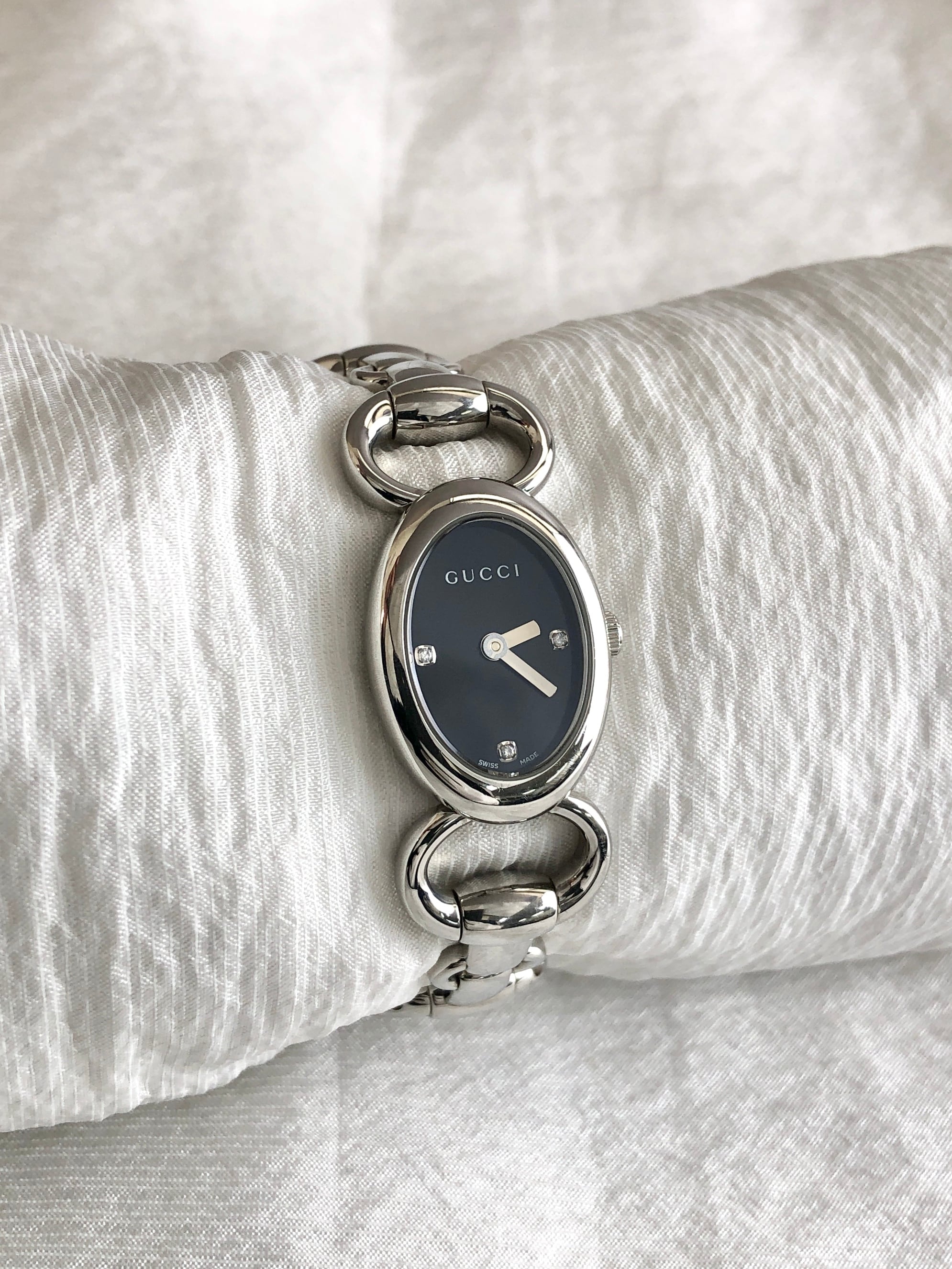 GUCCI グッチ トルナヴォーニ 腕時計 シルバー 118 vintage