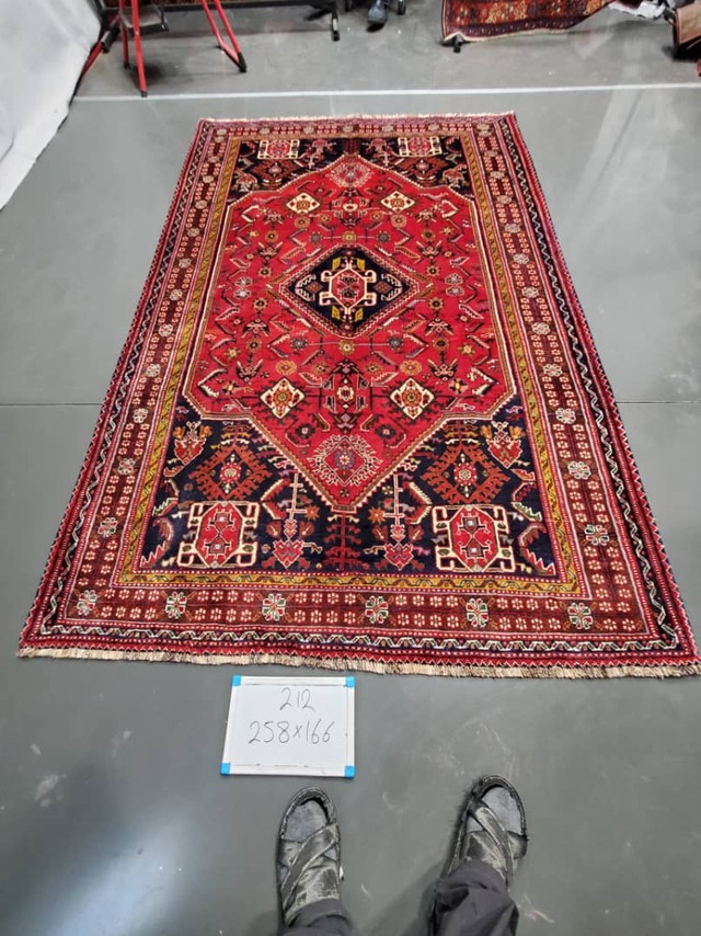 絨毯クエストex3【No.212】※現在、こちらの商品はイランに置いてあります。ご希望の方は先ずは在庫のご確認をお願いします。