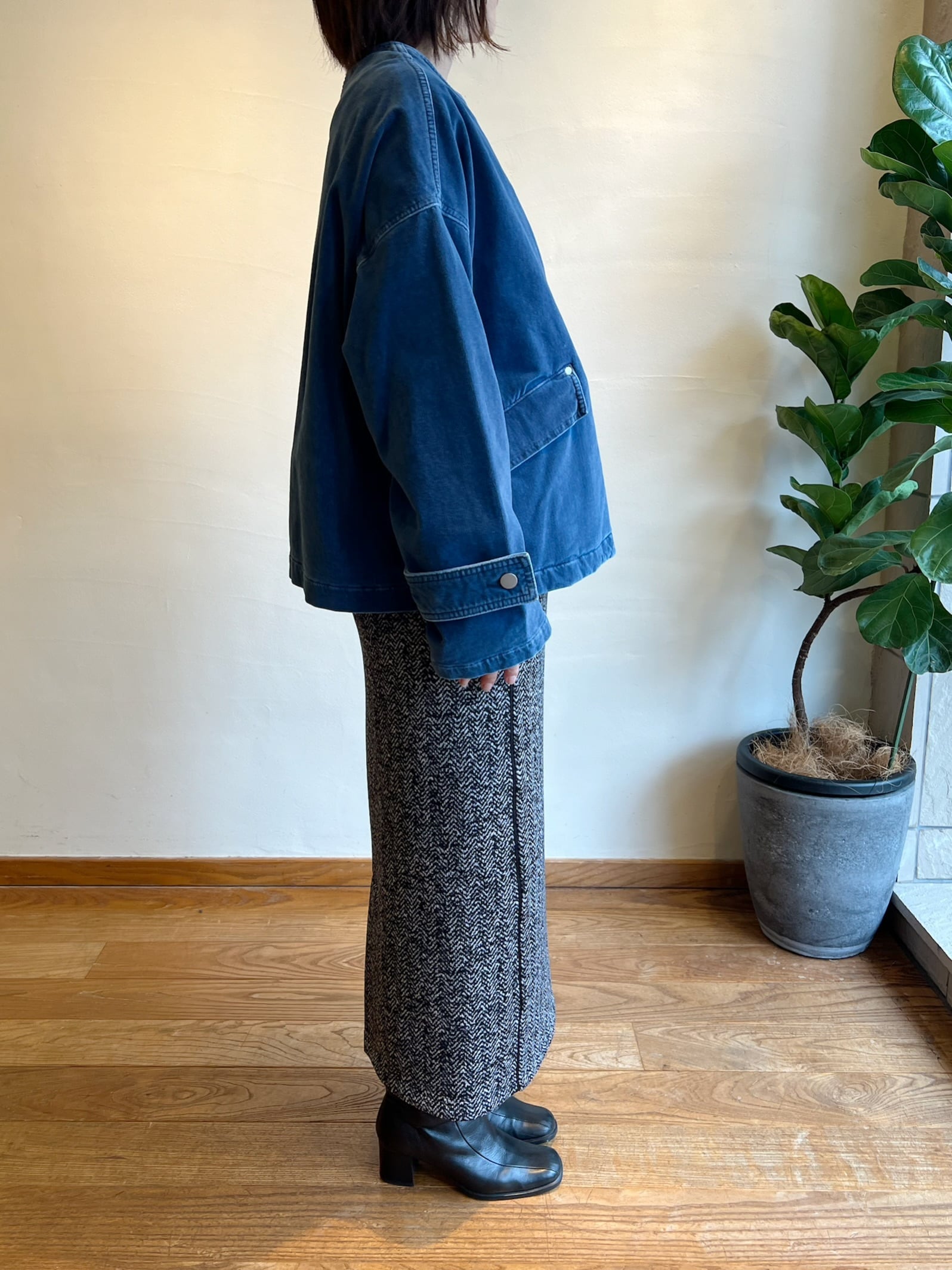 再入荷】Dignite collier / 別珍デニムノーカラーシャツ | anouk