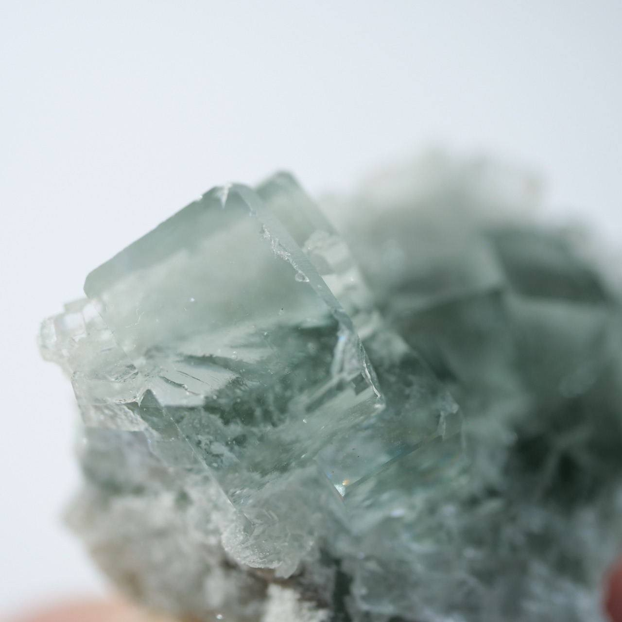 シャンファーリン産 フローライト / 原石 標本【A_2】