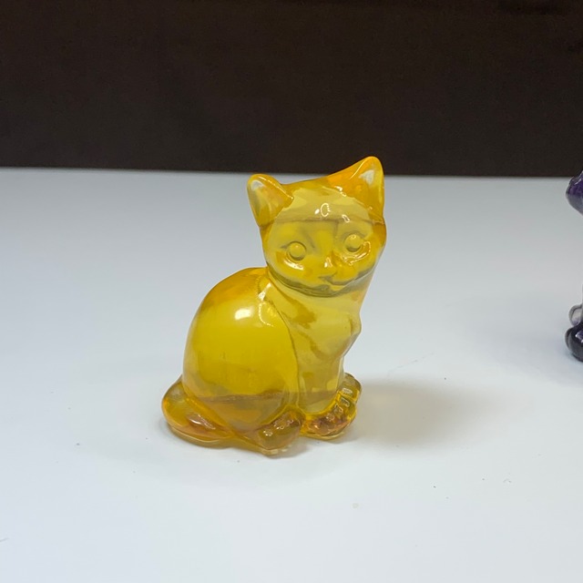 大家族☆ちょこんと座っている可愛いねこさん・フローライトねこ