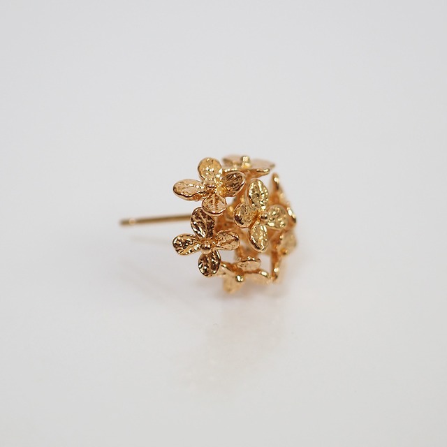 紫陽花のピアス(gold)