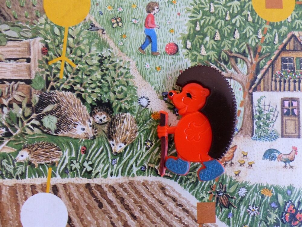 はりねずみのブローチ