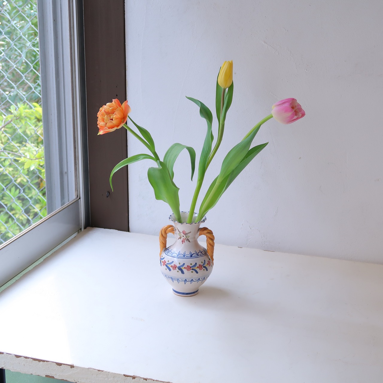 ねじねじ耳の花瓶