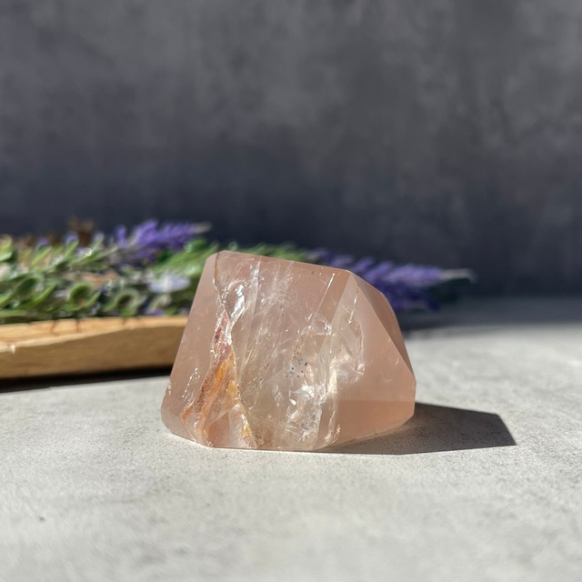 ブラジル・バイーア州産【ゴールデンヒーラー＆ローズクォーツ】フリーフォーム ⑩ 鉱物 天然石 パワーストーン