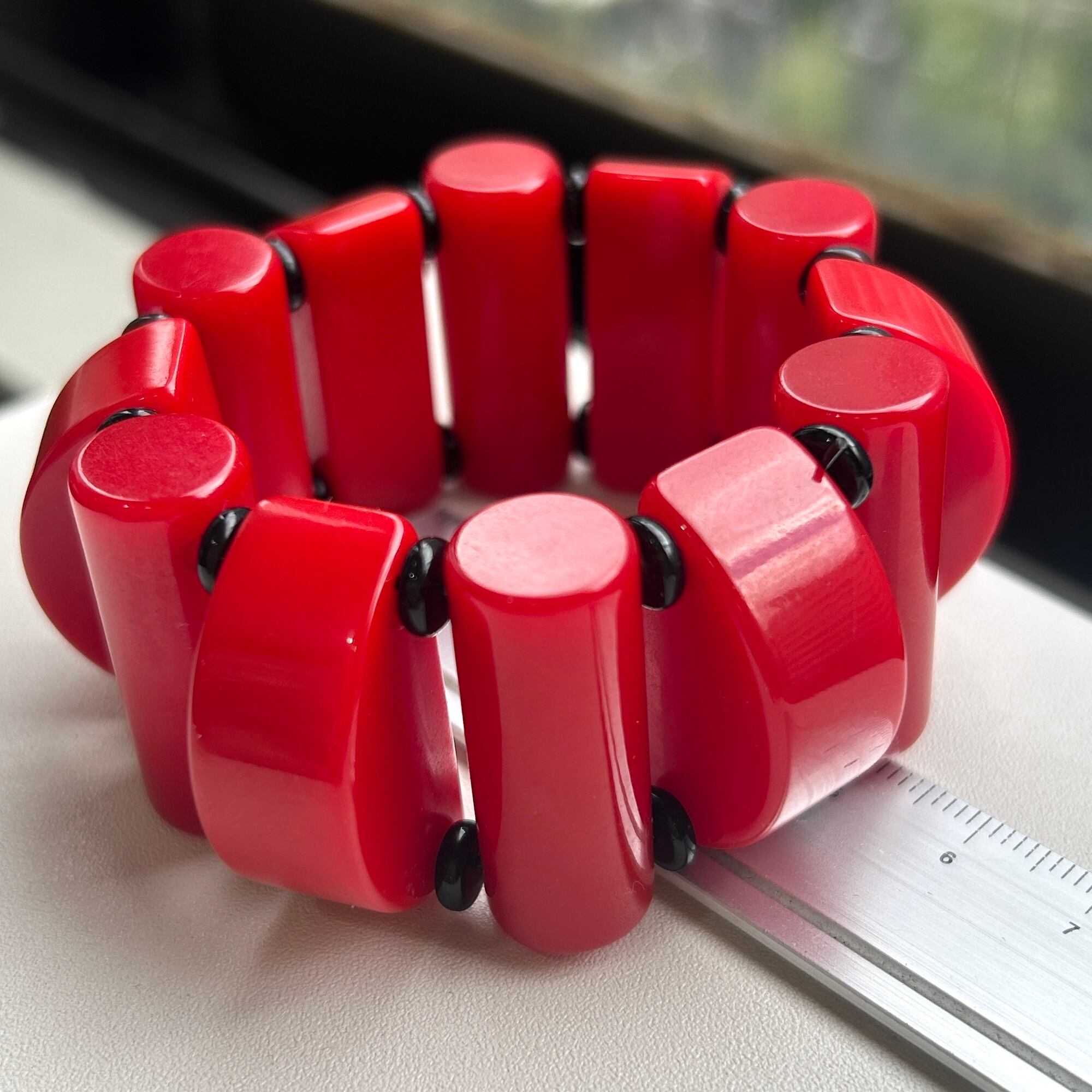 BAKELITE チェリーレッドベークライト STRETCHブレスレット | Milo