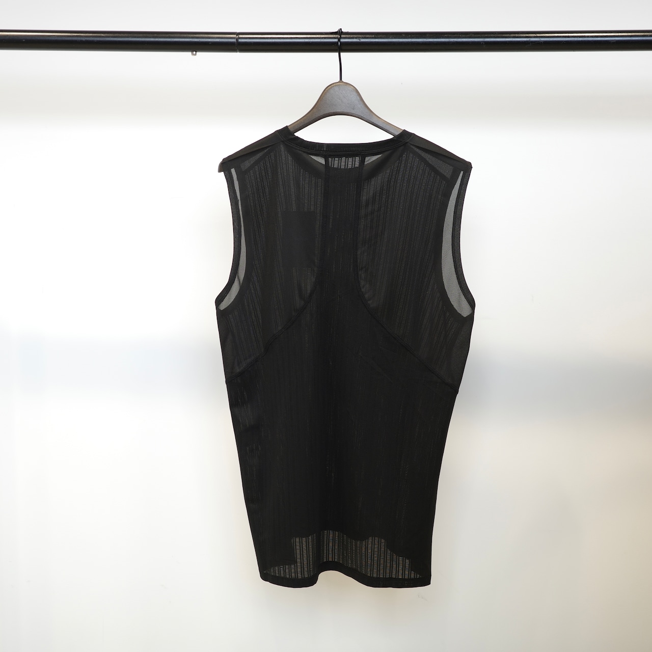 ONEDAY SLEEVELESS / SIGNATURE