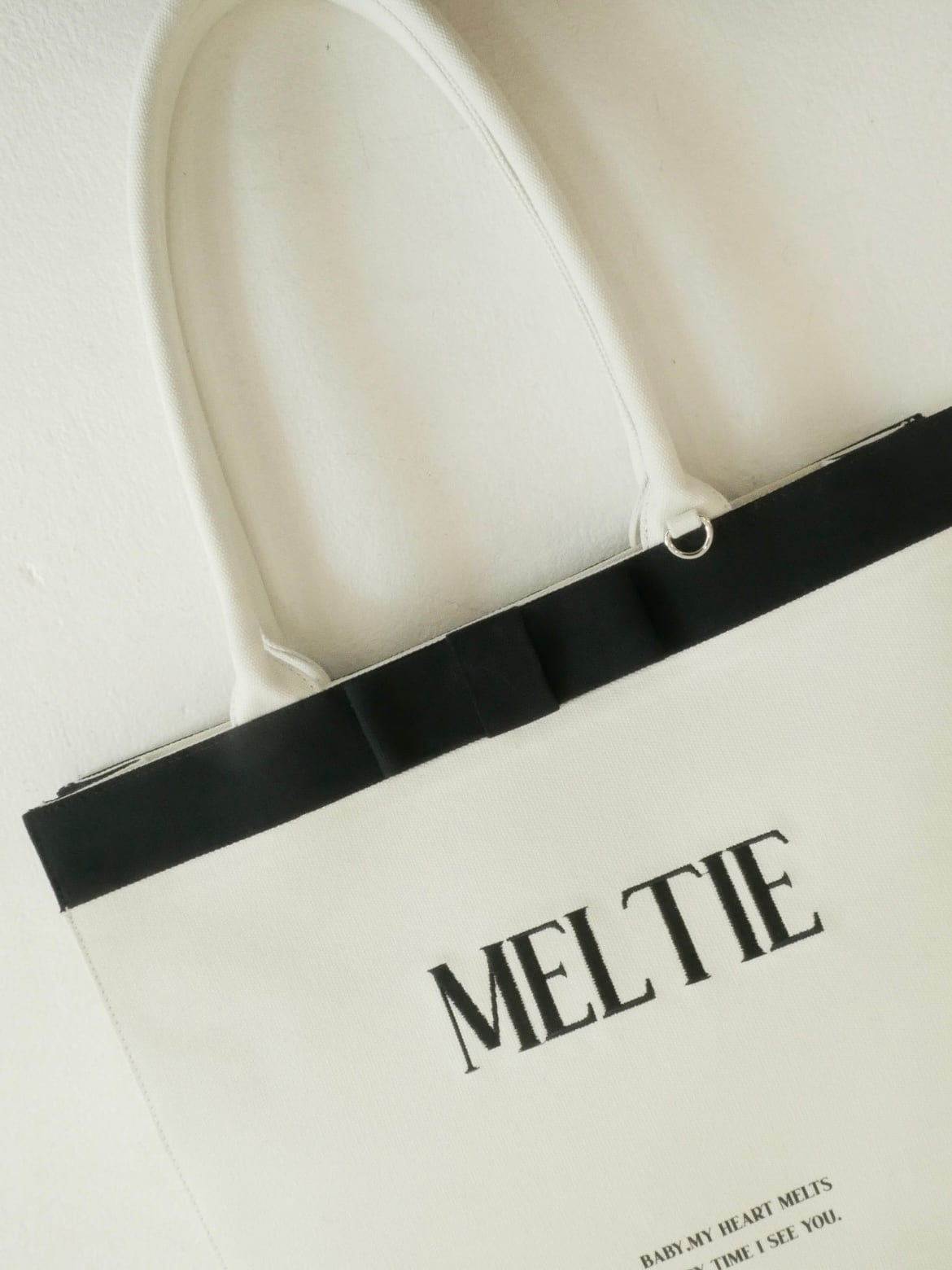 ribbon canvas tote bag〈LARGE〉 | meltie