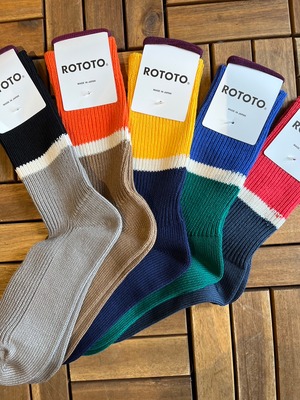 【ROTOTO】BICOLOR RIBBED CREW SOCKS