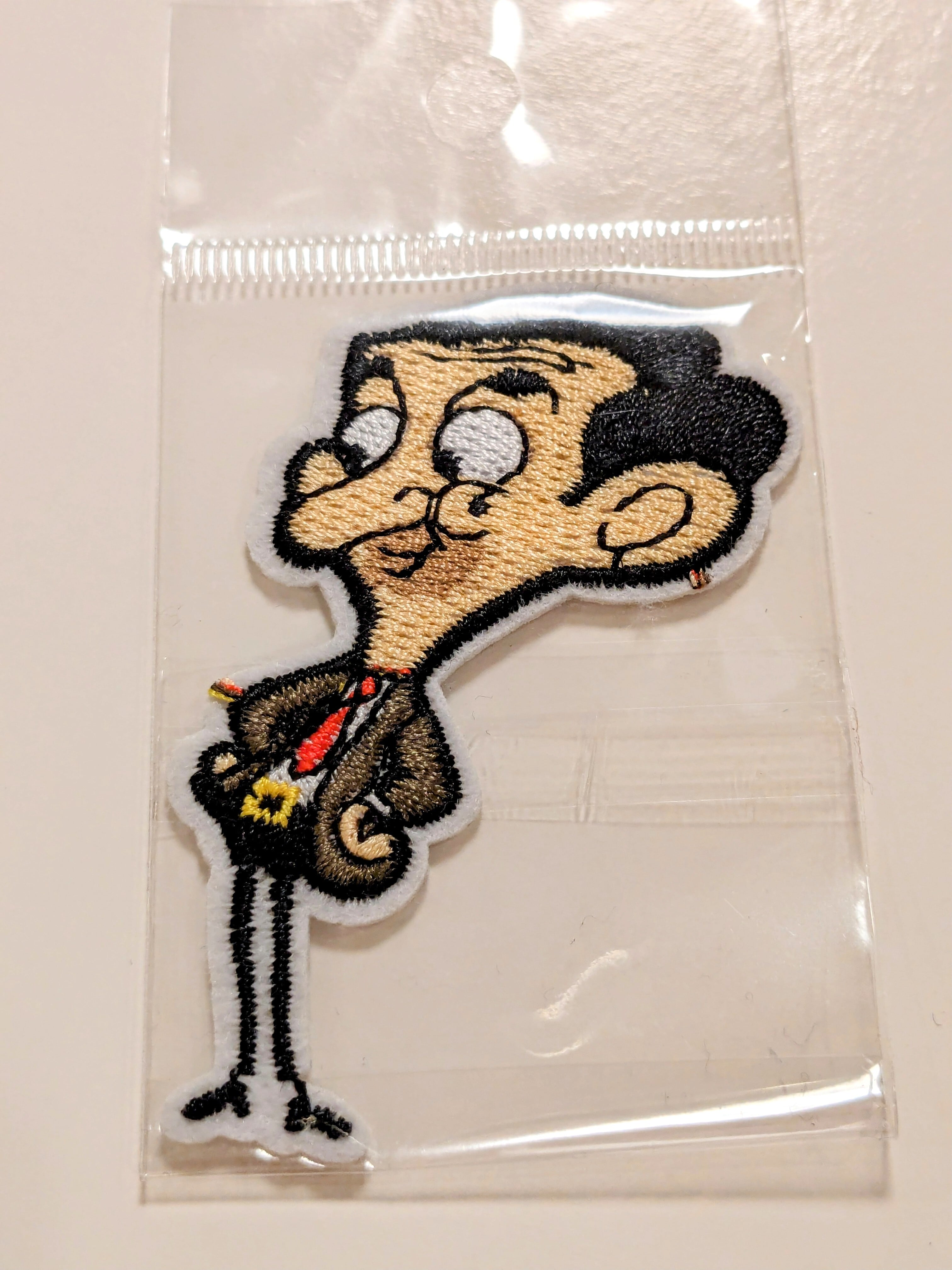 送料無料！ ☆刺繍アイロンワッペン☆【Mr. ビーン（ミスタービーン