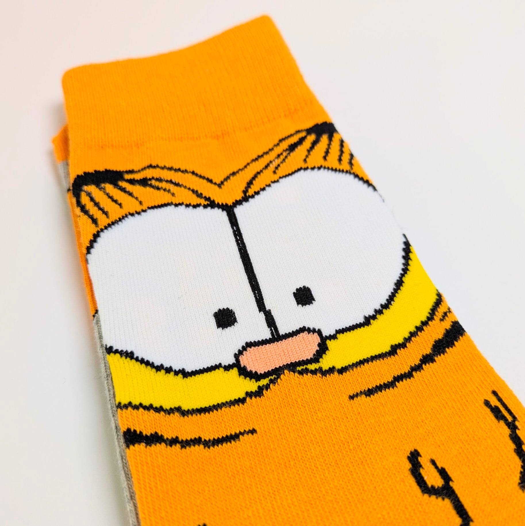 【 crew socks / クルーソックス 】『 Garfield / ガーフィールド 』 靴下 / ソックス〚アメリカン雑貨 アメトイ〛