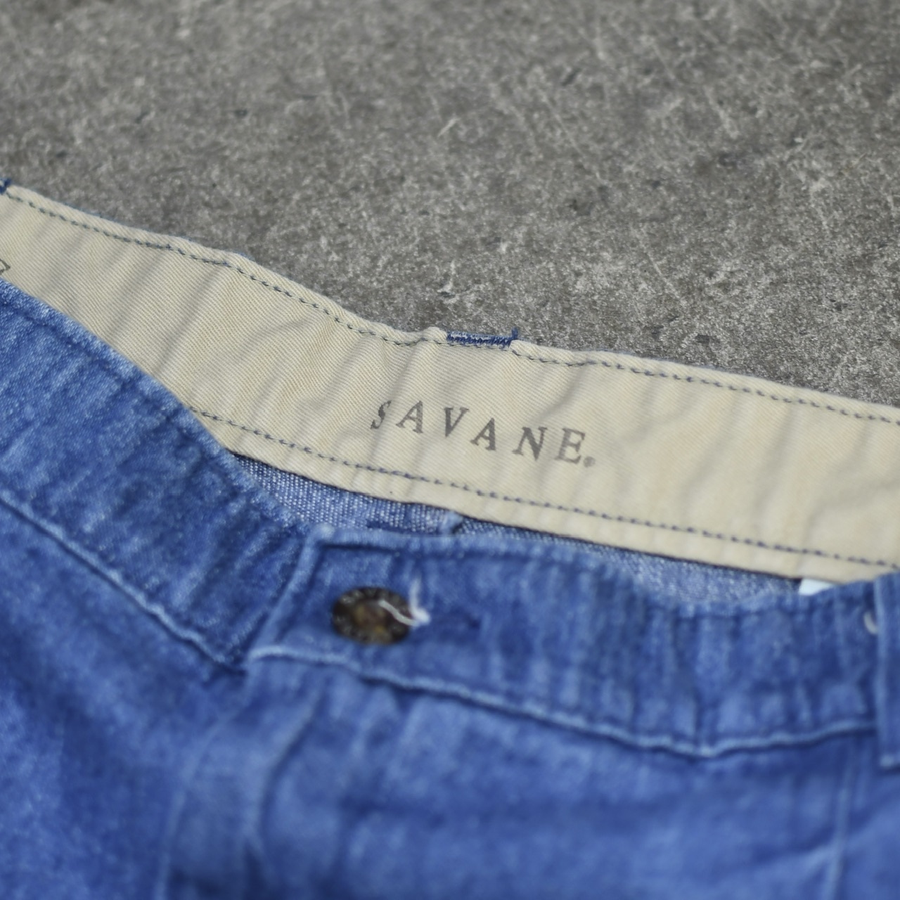 SAVANE denim 2 tuck slacks