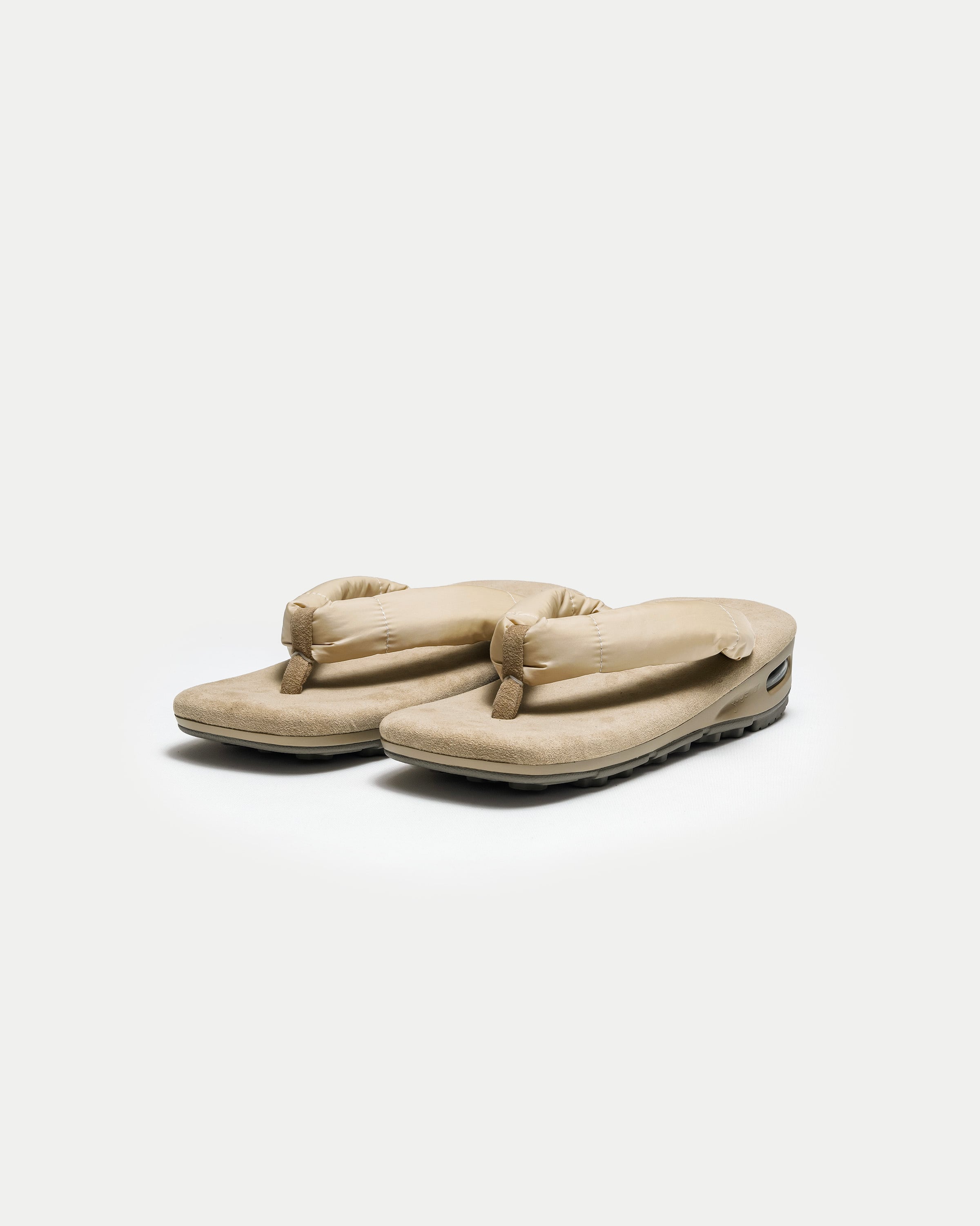 SETTA × SNEAKER “ unda ” / SUEDE PADDED TAUPE | goyemon ONLINE STORE