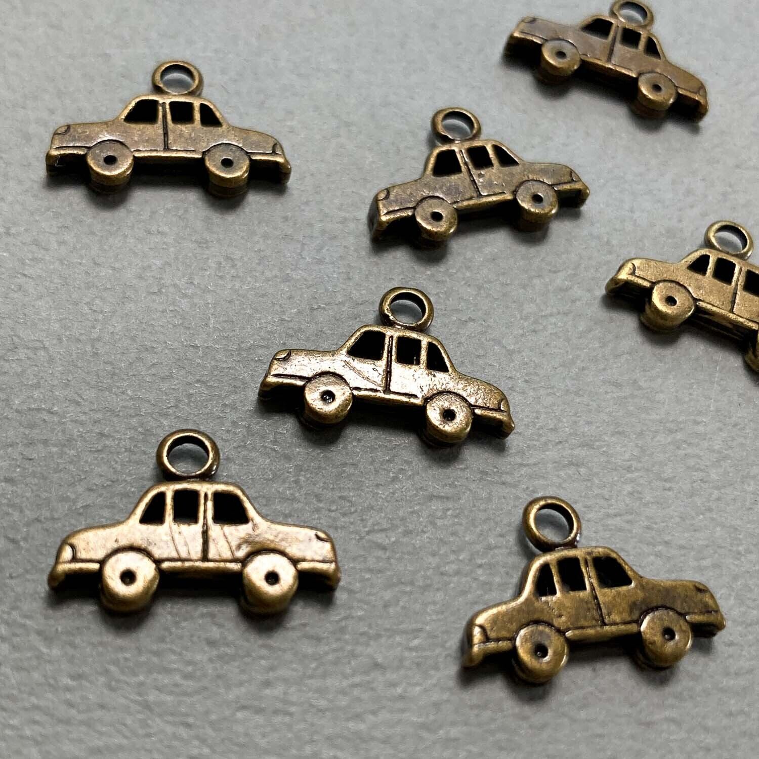 アンティーク風 ミニカーフラットチャーム | Dua-アクセサリーパーツ