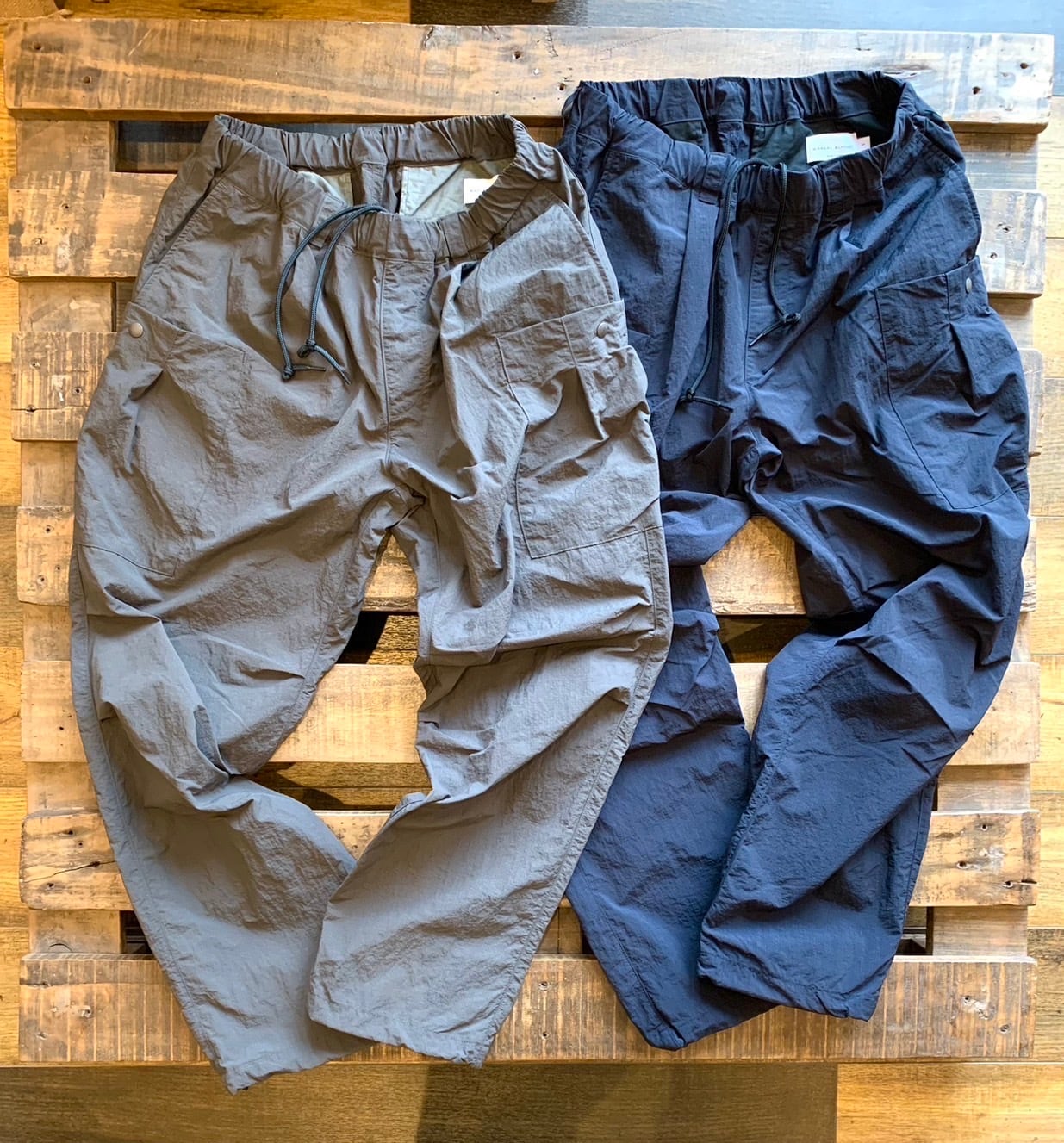 TRIPP NYC カーゴパンツ ダークグレイ - ワークパンツ/カーゴパンツ