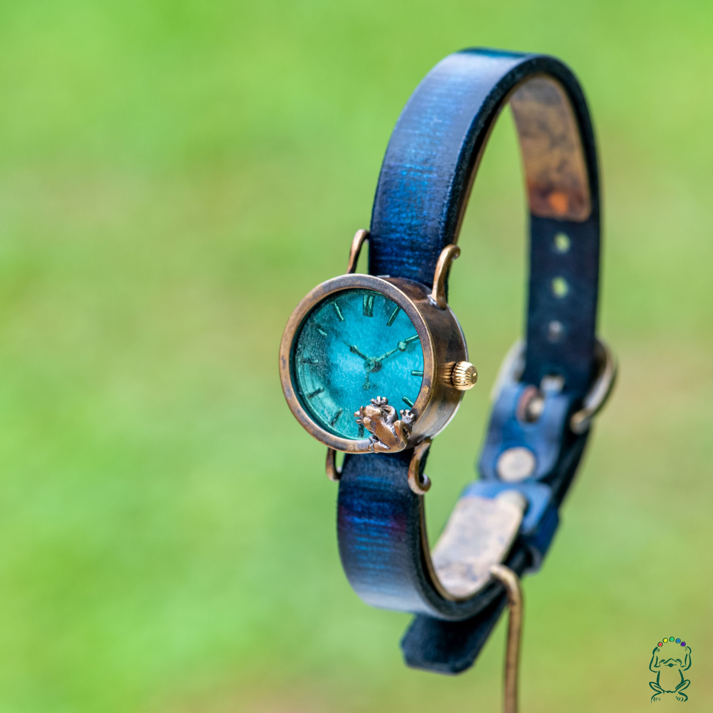 池をのぞく腕時計渋青緑MとS | カエルの時計屋さん