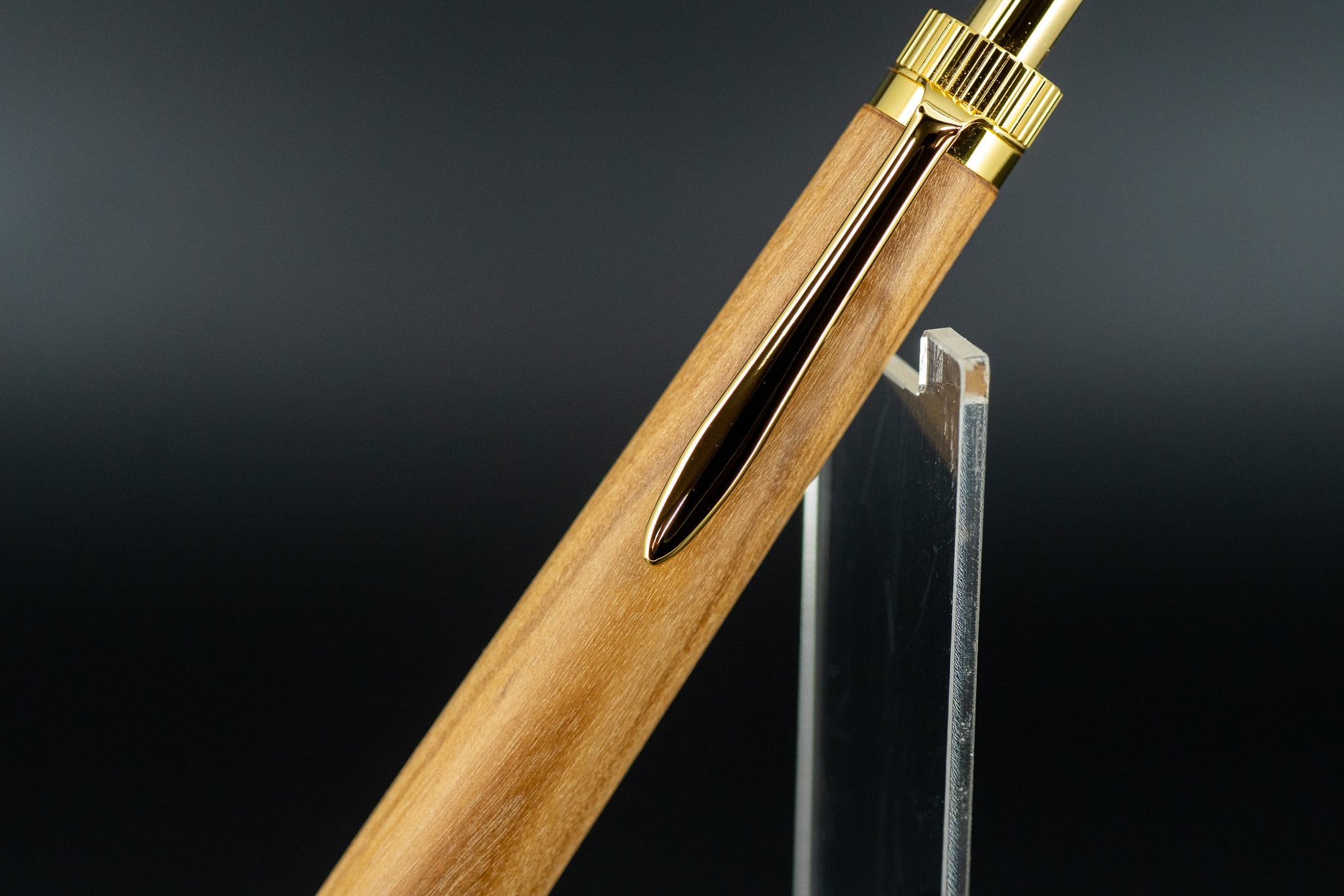 【香木の王】 白檀 gold MP